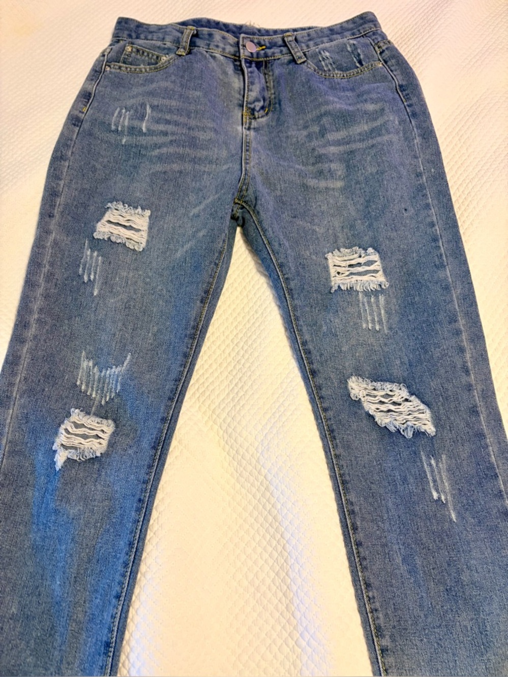 4/$25 Ripped Boyfriend Jeans in Medium Blue